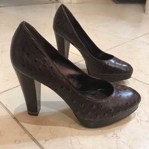 Banana Republic shoes